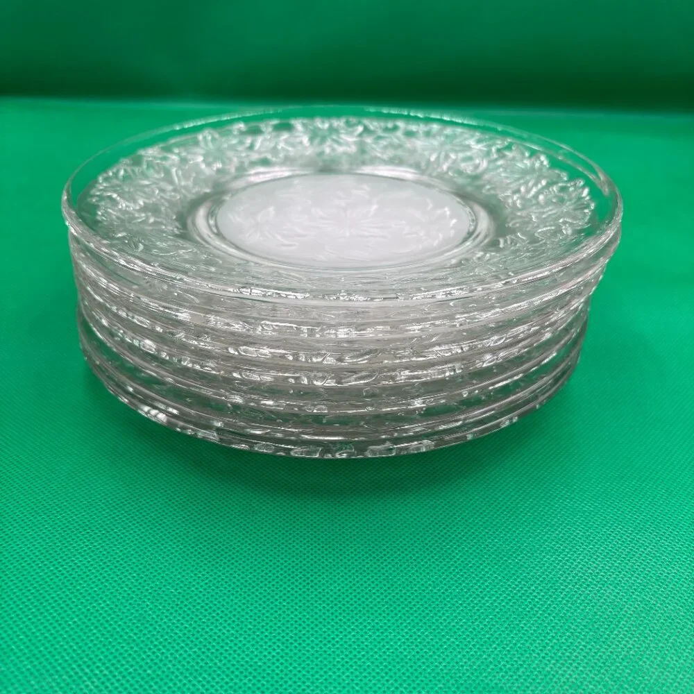 Princess House Fantasia Poinsetta Plates-‎ 8 in, Set of 7